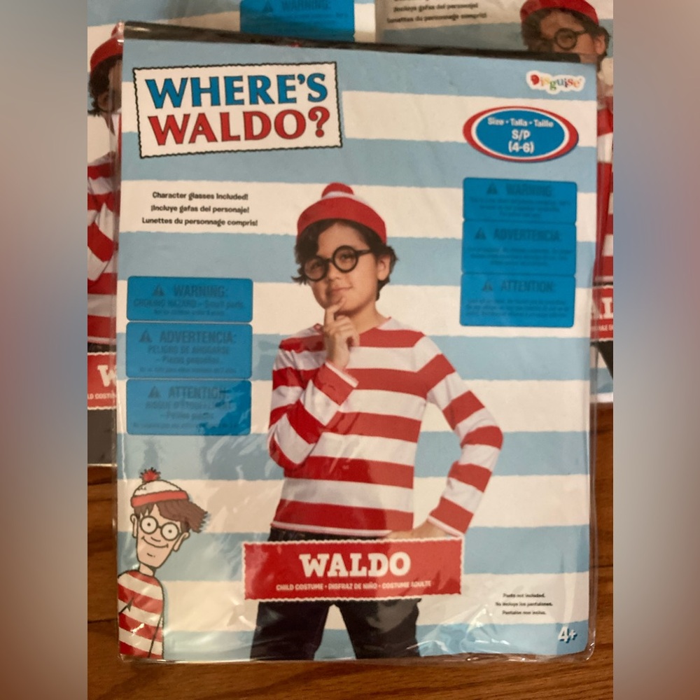 Where’s Waldo costume size Sm 4-6